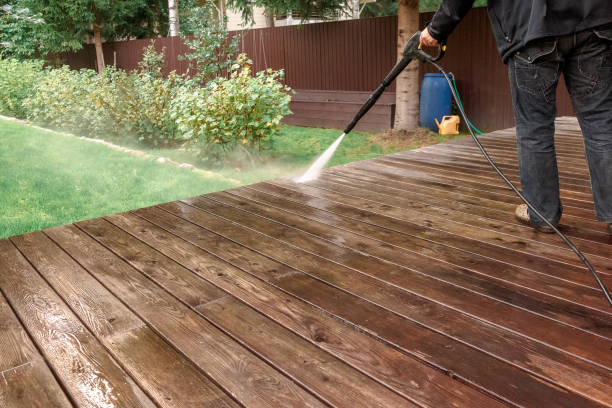 Professional Pressure Washing Services in Cedar Grove, FL